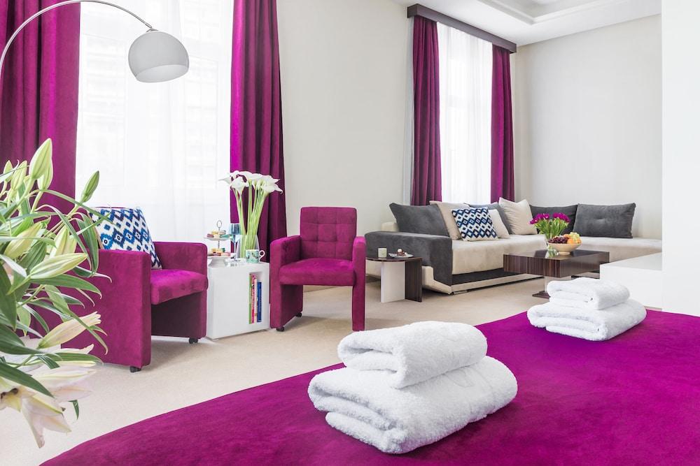 Hotel Theater Belgrade Garni Exteriör bild
