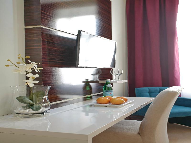 Hotel Theater Belgrade Garni Exteriör bild