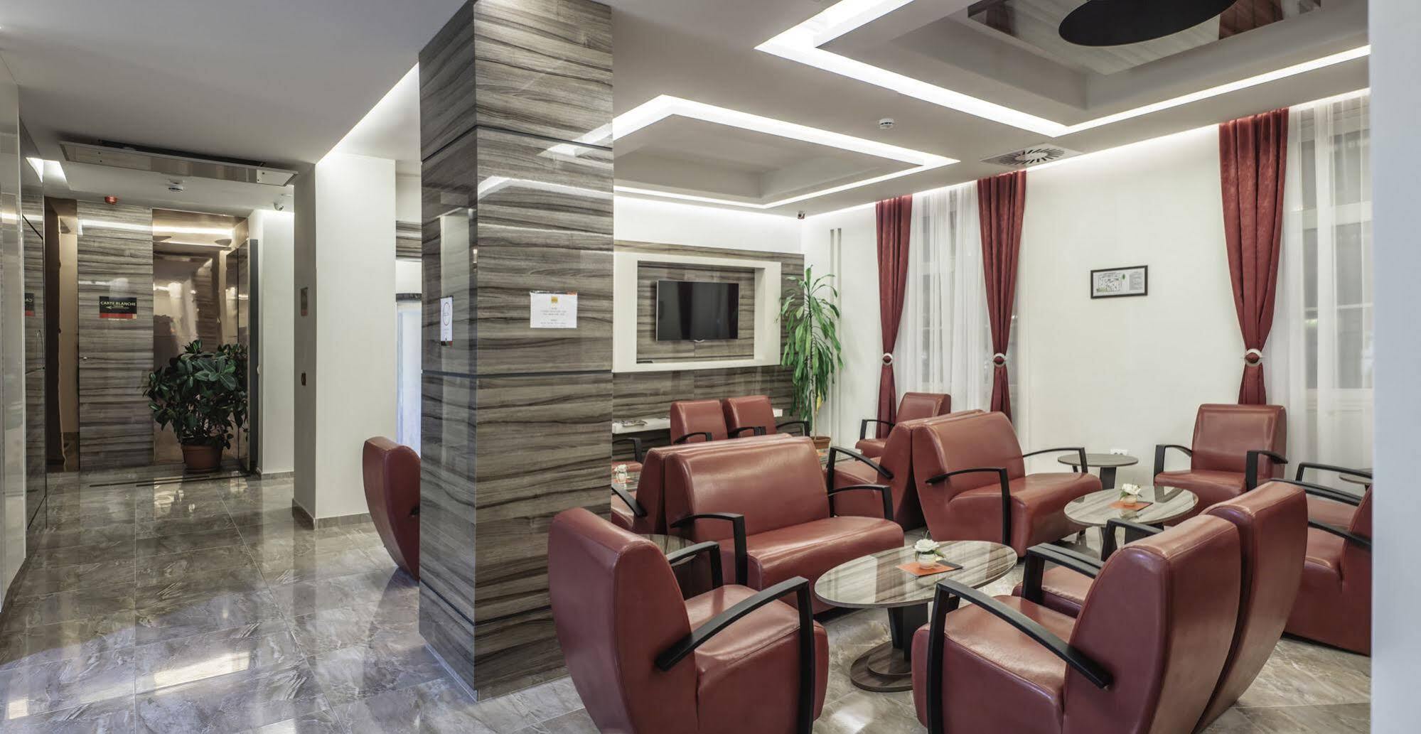 Hotel Theater Belgrade Garni Exteriör bild